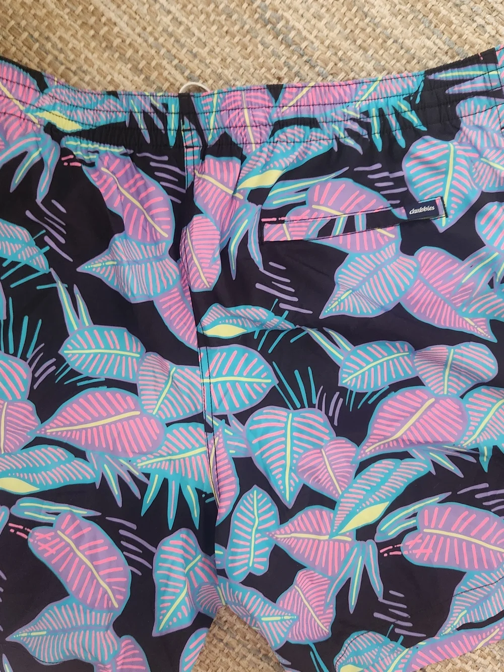 Chubbies The Fluorescent Funk Swim Trunks XXL Mens 5.5 Inseam